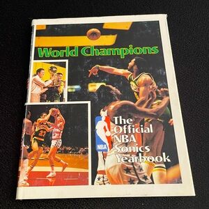 VTG 1979 World Champions The Official NBA Sonics Yearbook - Seattle Supersonics